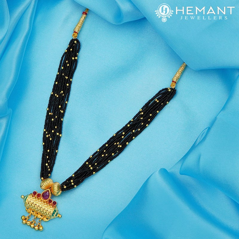 Traditional Maharashtrian Kolhapuri Mangalsutra Random Taviz