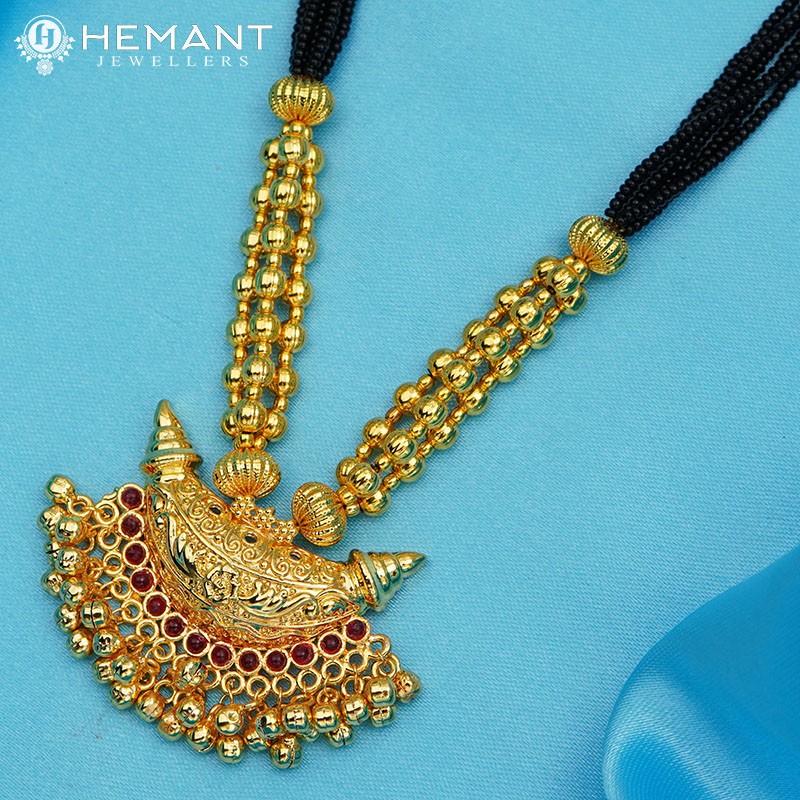 Traditional Maharashtrian Kolhapuri Mangalsutra Tarboose Boat