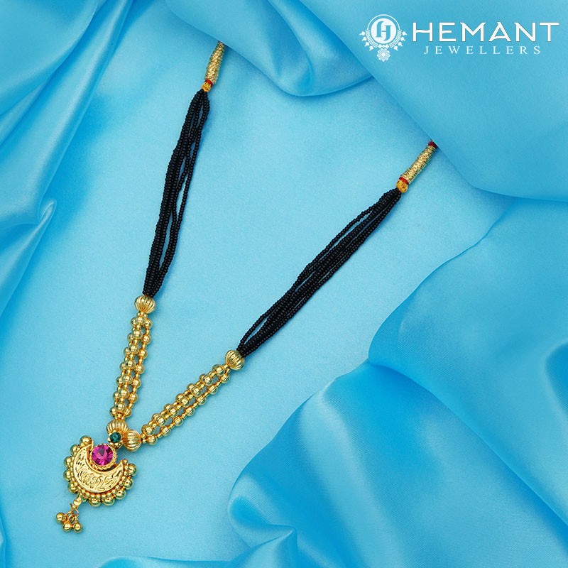 Traditional Maharashtrian Kolhapuri Mangalsutra Tarboose Chand Medium