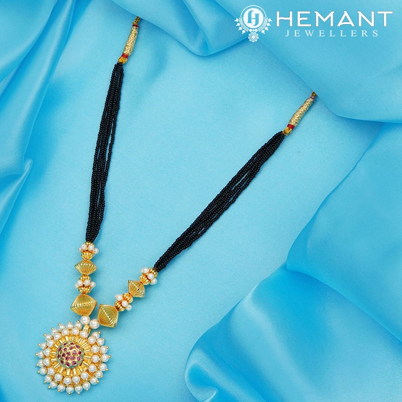 Traditional Maharashtrian Kolhapuri Mangalsutra Topra Chakri RC II