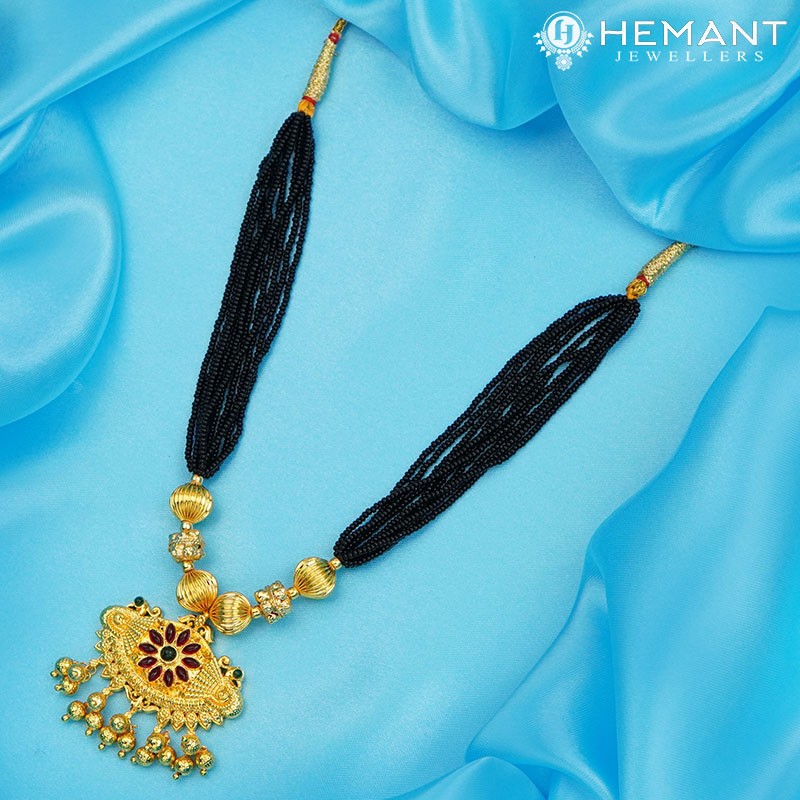 Traditional Maharashtrian Kolhapuri Mangalsutra Topra Mani Damaru Mor