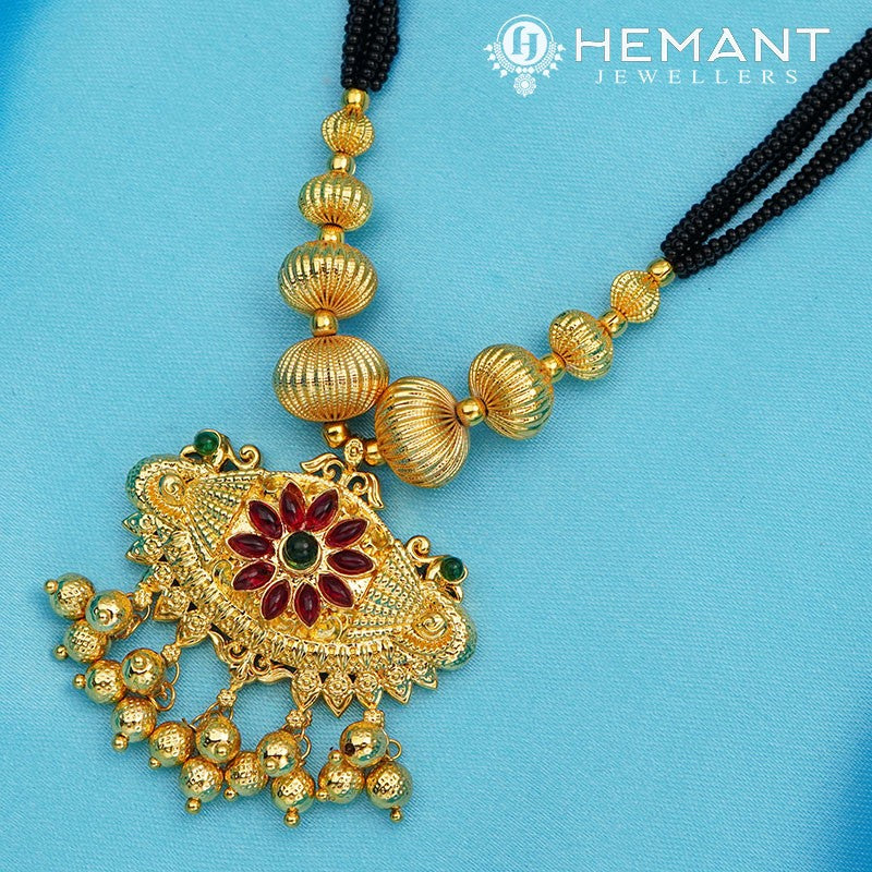 Traditional Maharashtrian Kolhapuri Mangalsutra Utar J Damaru Mor