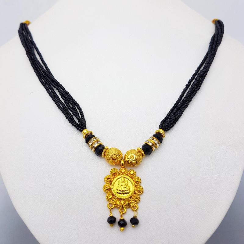 Traditional Maharashtrian Kolhapuri Mangalsutra