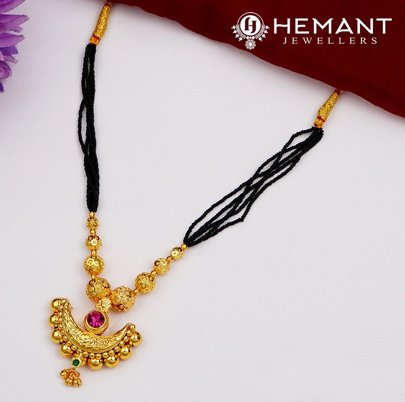 Traditional Maharashtrian Kolhapuri Mangalsutra Utar Dot Chand 10 MM