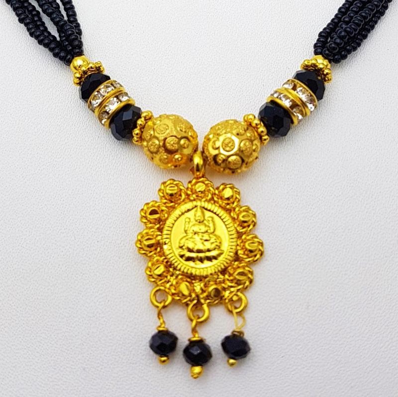 Traditional Maharashtrian Kolhapuri Mangalsutra