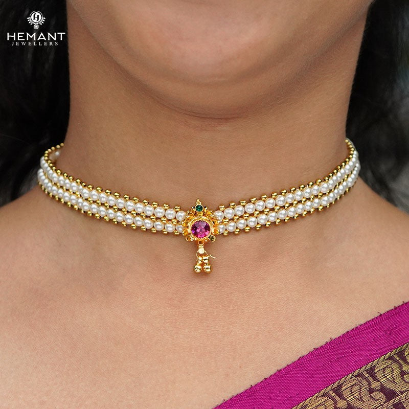 Traditional Maharashtrian Kolhapuri Micro Gold Plated Thushi Patta Moti 1 Kamal Ghat