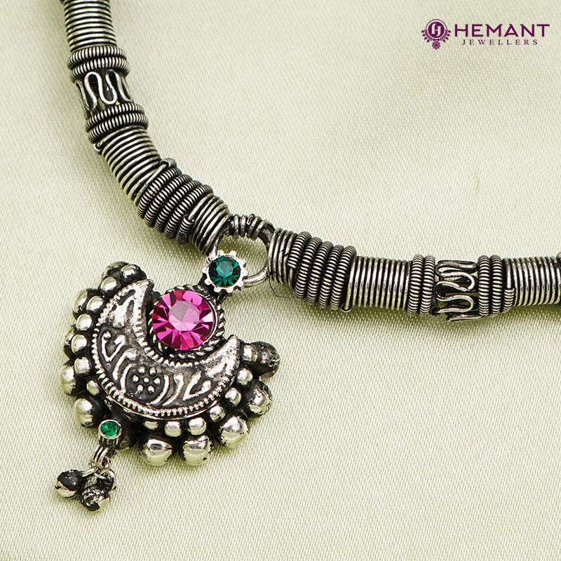 Traditional Maharashtrian Kolhapuri Rukmini Har Chand Silver WT