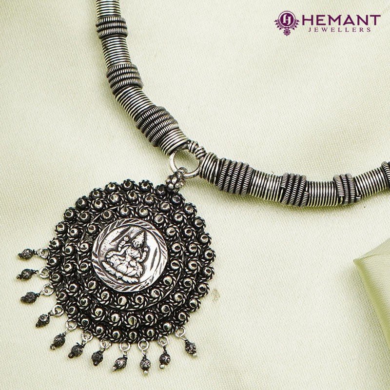 Traditional Maharashtrian Kolhapuri Rukmini Har Laxmi III Silver WT