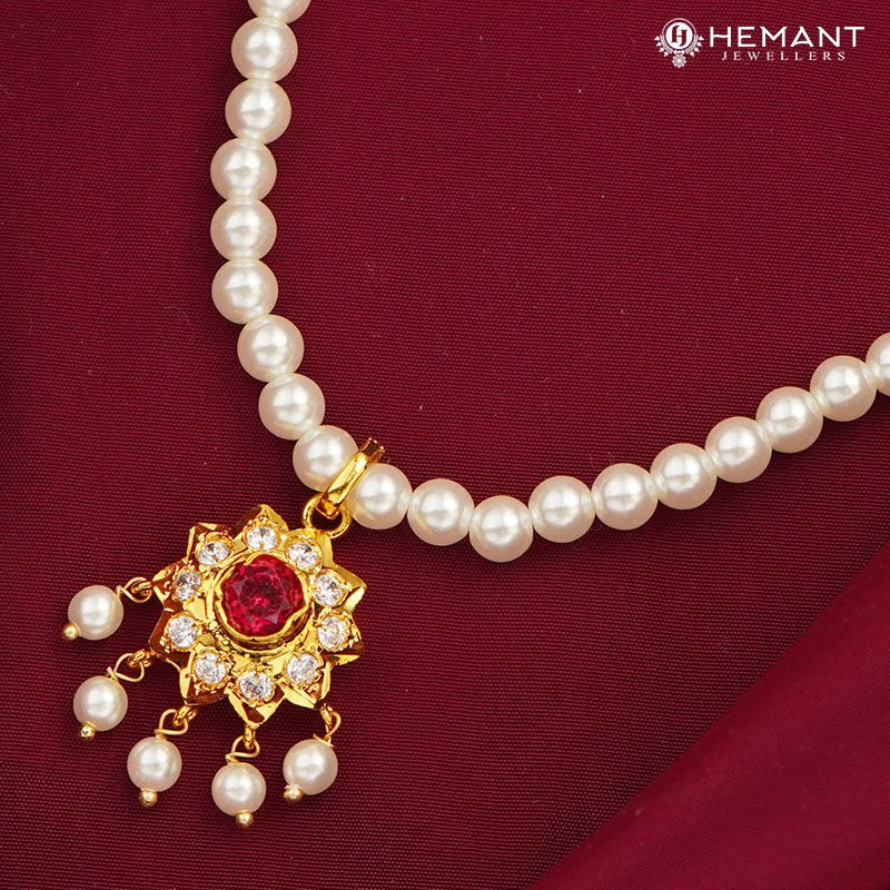 Traditional Maharashtrian Moti Mala Plain Karwari Small Round